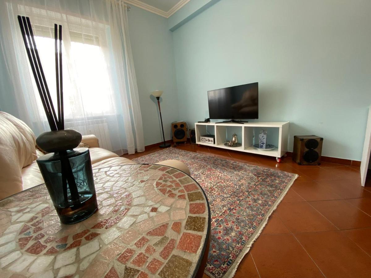 Al 724 Roma Exterior foto